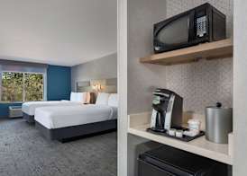 Holiday Inn Express & Suites FRESNO (RIVER PARK) HWY 41 by IHG 4