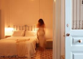 Live in Athens, THISEIO Historic House 5