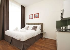 Elizabeth Suites 4