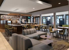 Courtyard by Marriott Las Vegas Convention Center 2