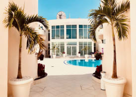 Flamingo Suites Boutique Hotel 2