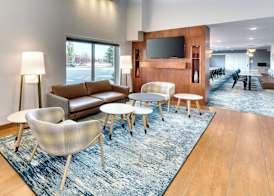 TownePlace Suites by Marriott Red Deer 3