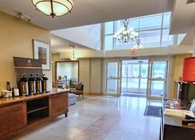 Country Inn & Suites by Radisson, Dearborn, MI 2