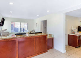 Howard Johnson Suites by Wyndham San Diego Chula Vista BayFront 2
