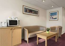 Days Inn by Wyndham Michaelwood M5 3