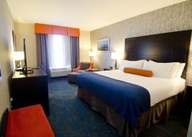 Holiday Inn Express & Suites KNOXVILLE WEST - PAPERMILL DR by IHG 5
