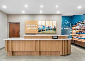 Hampton Inn & Suites Fort Worth/Forest Hill 3