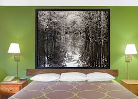 Super 8 by Wyndham Radford VA 4