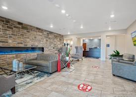 Cobblestone Hotel & Suites - Austin 4