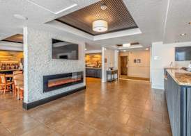 Comfort Inn & Suites Thousand Islands Harbour District 4