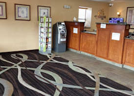 Lavissh Inn and Suites 2