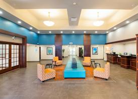 Comfort Inn & Suites 2