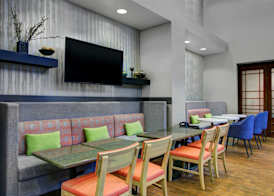 Hampton Inn & Suites Syracuse Dewitt 5