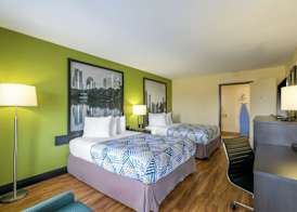 Motel 6 Forsyth, GA Tift College 5
