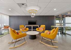 Spark by Hilton Grand Prairie 4