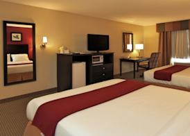 Holiday Inn Express & Suites DEFIANCE by IHG 4