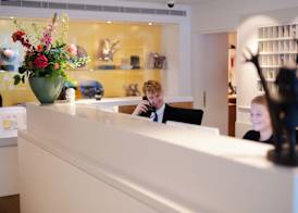 Ambassade Hotel 4