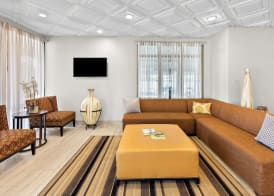 Best Western Knoxville Suites - Downtown 2