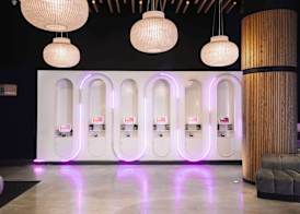 YOTEL New York Times Square 5