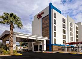 Hampton Inn San Antonio-Downtown (River Walk) 3