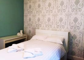 The Volunteer Inn 5