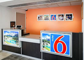 Motel 6-Anchorage, AK - Midtown 2
