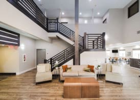 Quality Suites Houston Hobby Airport 5