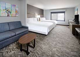 Best Western Valencia/Six Flags Inn & Suites 5