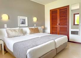 Aura Village City Beach Apartments 3