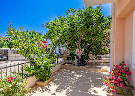Dionysios Studios 4
