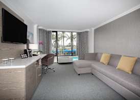 Crowne Plaza COSTA MESA ORANGE COUNTY by IHG 2