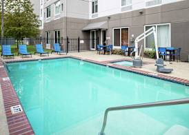 Hilton Garden Inn Baton Rouge Airport 2