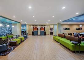 La Quinta by Wyndham Beeville 3