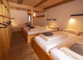 Sust Lodge 4