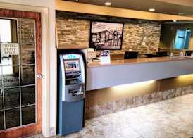 Super 8 by Wyndham Fort Saskatchewan 3