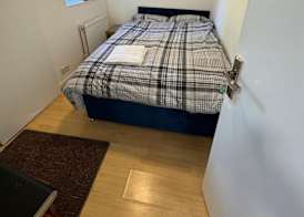 3BR Home Near Hounslow West Tube Station 4