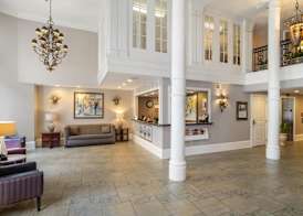Best Western Plus St. Christopher Hotel 2