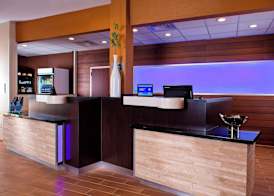 Fairfield Inn & Suites Houston Hobby Airport 2