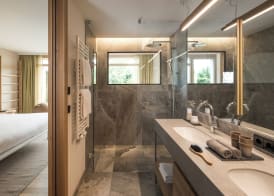 Falkensteiner Hotel Kronplatz - The Leading Hotels of the World 5