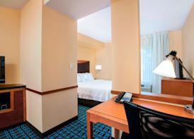Fairfield Inn and Suites by Marriott Lakeland Plant City 5