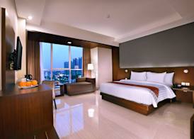 Aston Imperial Bekasi Hotel & Conference Center 5