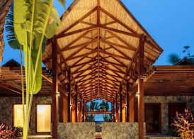 Indura Beach & Golf Resort Curio Collection By Hilton 4