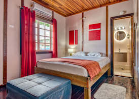 Lula's Bed & Breakfast 5