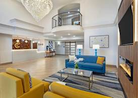Comfort Suites East Brunswick - South River 4