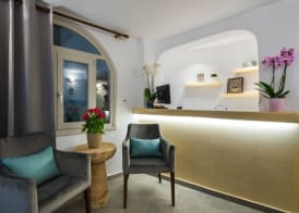 Kima Oia Suites 2