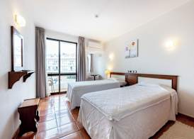 Salema Beach Hotel 3