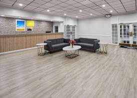Days Inn by Wyndham Hinesville Near Fort Stewart, Newly Renovated, Free Hot Breakfast, Restaurant and Bar 4
