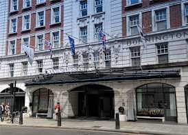 DoubleTree by Hilton London - West End 3
