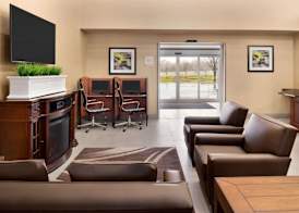 Hawthorn Extended Stay by Wyndham Milwaukee Airport 2