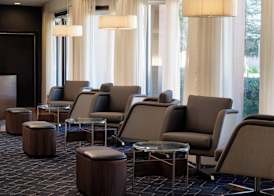 Courtyard by Marriott Bakersfield 2